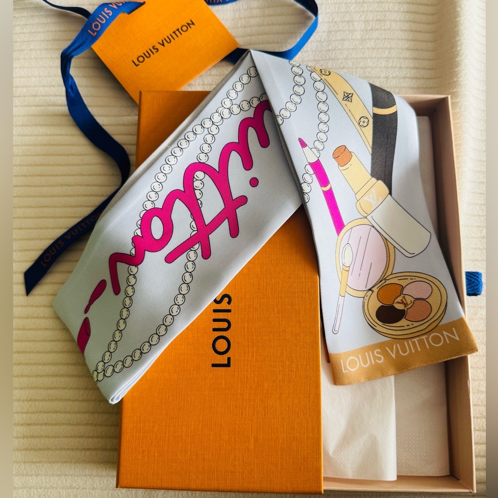 Louis Vuitton Limited Edition Multicolor Makeup Print Scarf NWT